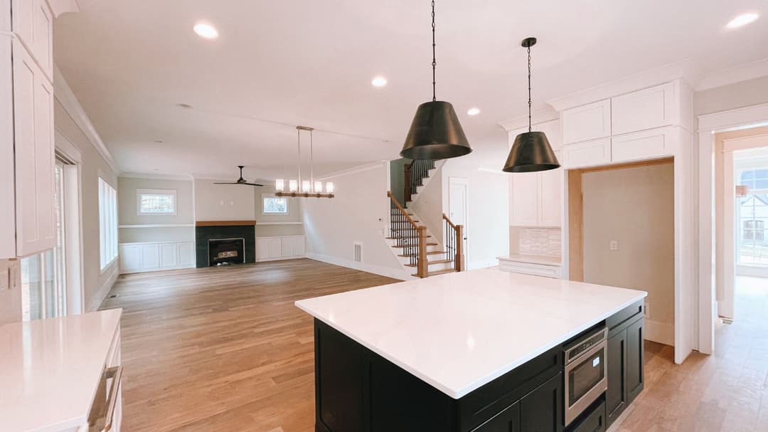 About Maid Up Cleaners